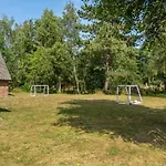 Taralyn - 1-3km From The Sea By Interhome Bøtø By
