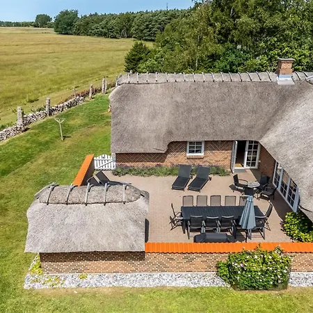 Taralyn - 1-3km From The Sea By Interhome Bøtø By